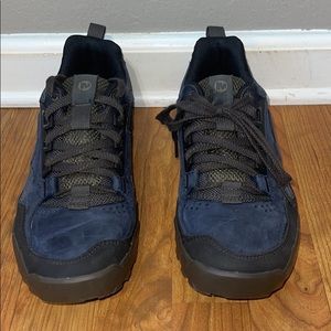 Mens Merrell Anex Hiking shoes size 10